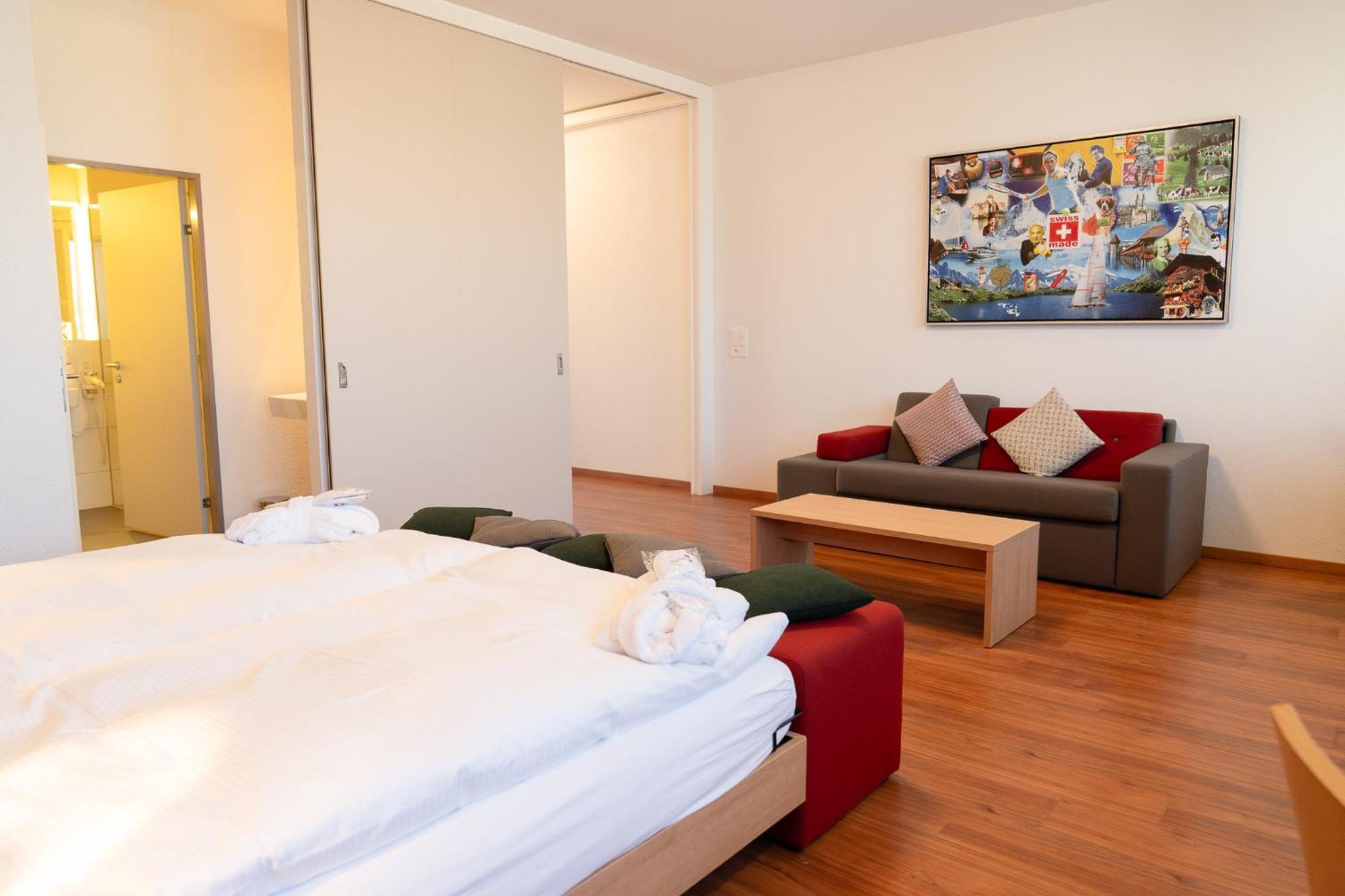 Swissever Hotel Zug Steinhausen Pokoj fotografie