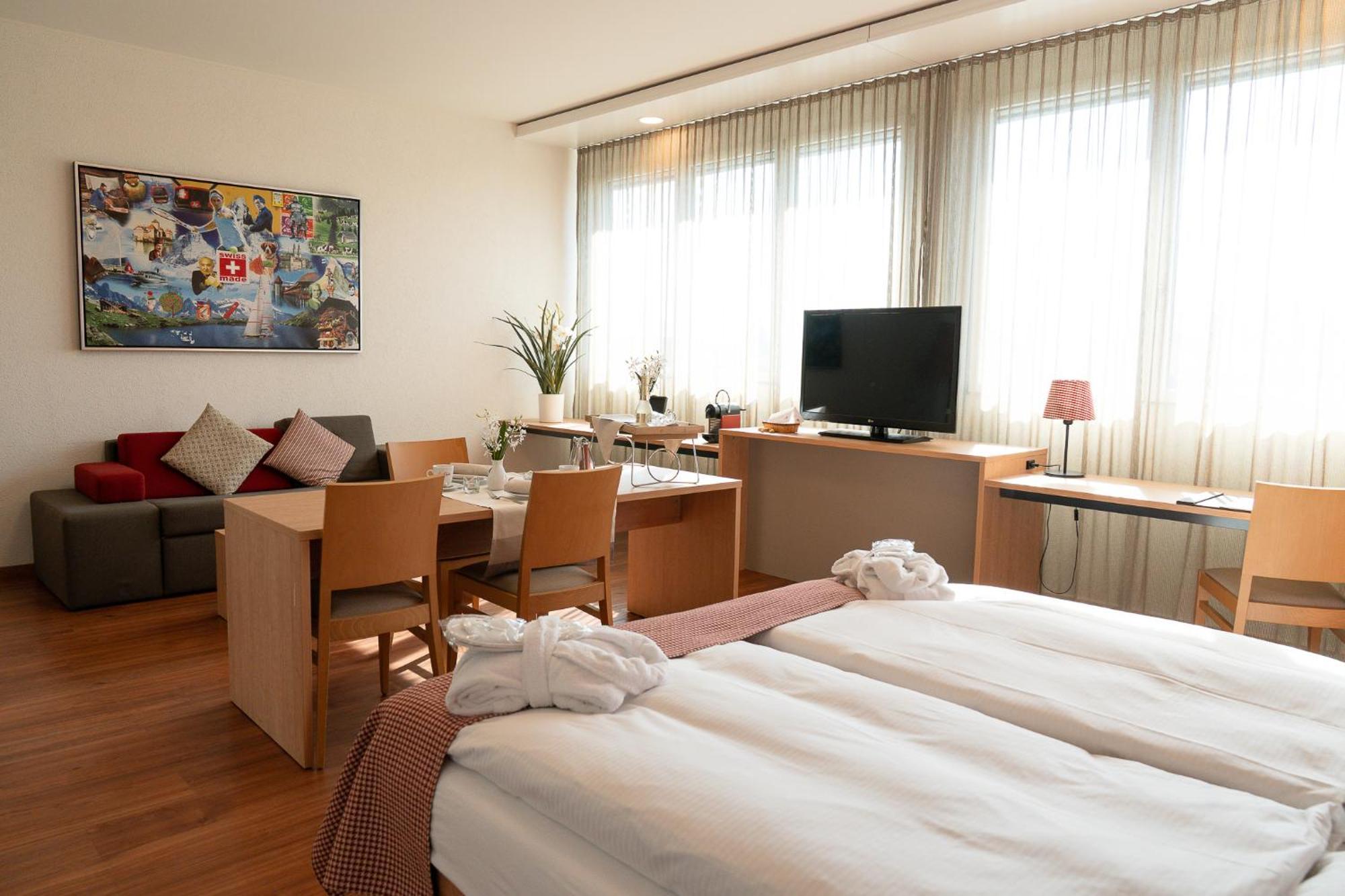 Swissever Hotel Zug Steinhausen Pokoj fotografie